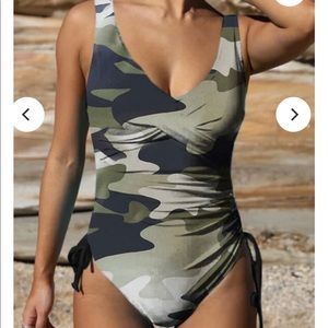 CAMOUFLAGE DRAWSTRING BACKLESS ONE PIECE SWIMSUIT size large